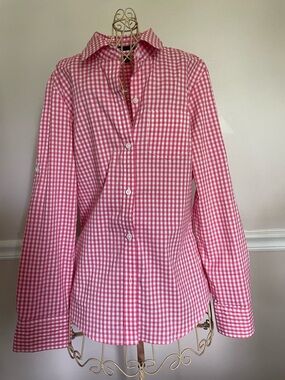 Gap Size Small Pink Gingham Button-Down Shirt - Women